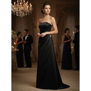 David's Bridal Black Strapless Evening Dress with Side Brooch Size 4